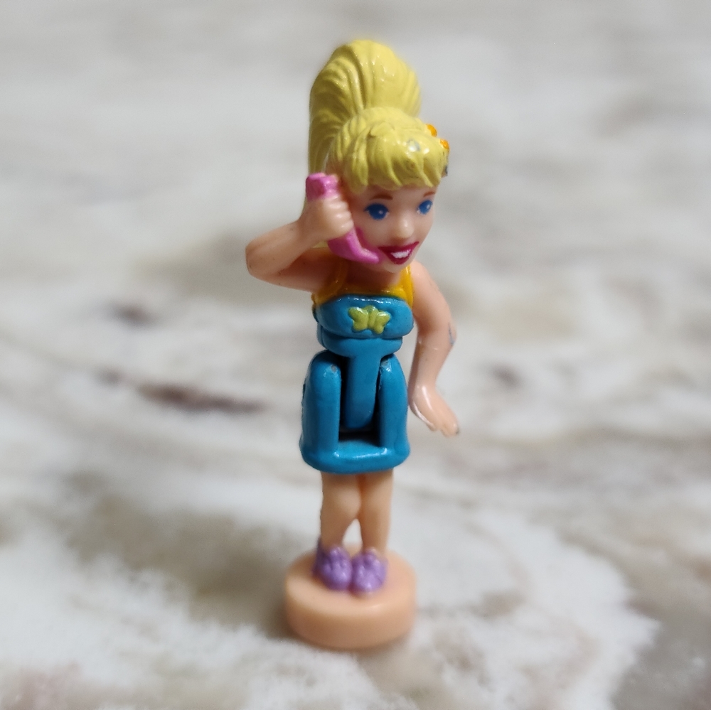 Vintage Polly Pocket 1998 POLLY Doll For Mobile Phone Hot Stuff